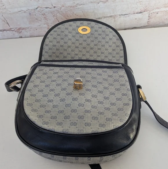 GUCCI GG MONOGRAM CANVAS LEATHER VINTAGE WOMEN'S SHOULDER BAG - Picture 8 of 13